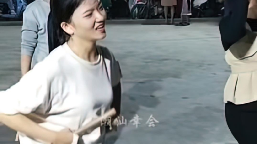 同城热门作品推广潮汕贵屿镇华美女子英歌队非物质文化遗产拍场直击--大潮社！